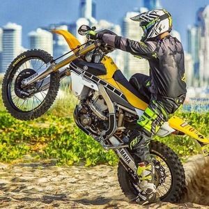 Meet your Posher, Eric